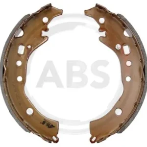 SZCZĘKI HAMULC. TOYOTA VERSO S  10- Wyprzedaż