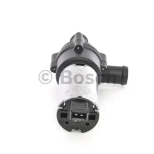 DODATKOWA POMPA WODY (OBIEG WODY CHŁODZĄCEJ) Premium