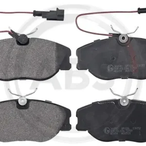 Zwrot pieniędzy KLOCKI HAMULC. FIAT CROMA  93-96 Z CZUJ.