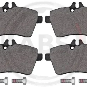 KLOCKI HAMULC. MERCEDES W169 A-KLASA  04-11 PRZÓD Wysoka jakość