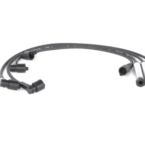 Szybka dostawa ZESTAW PRZEWODÓW ZAPŁONOWYCH